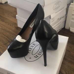 Steve Madden Pumps